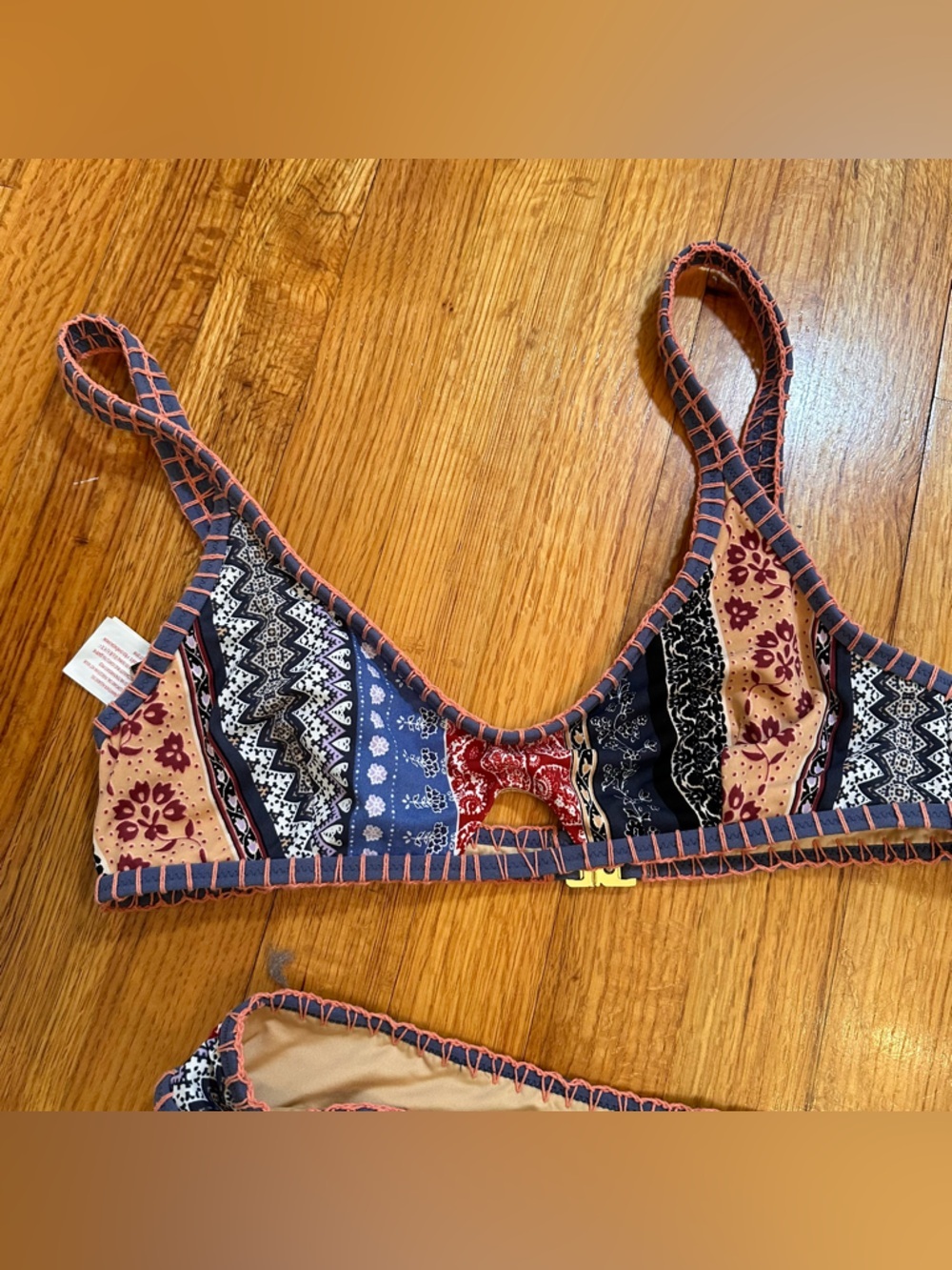 MINKPINK Lily Bikini Top & Lily Bikini Bottom SIZE L (f6) - Picture 13 of 16